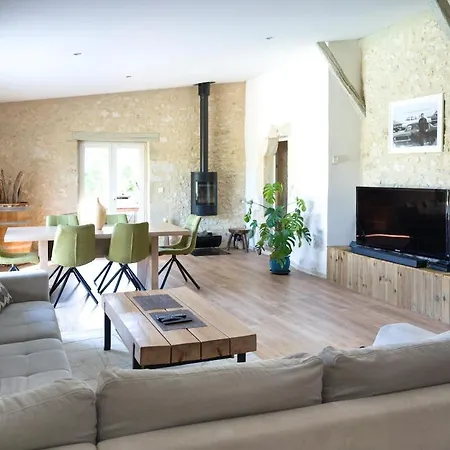 La Petite Campagne, Private Pool Juillac (Gironde)